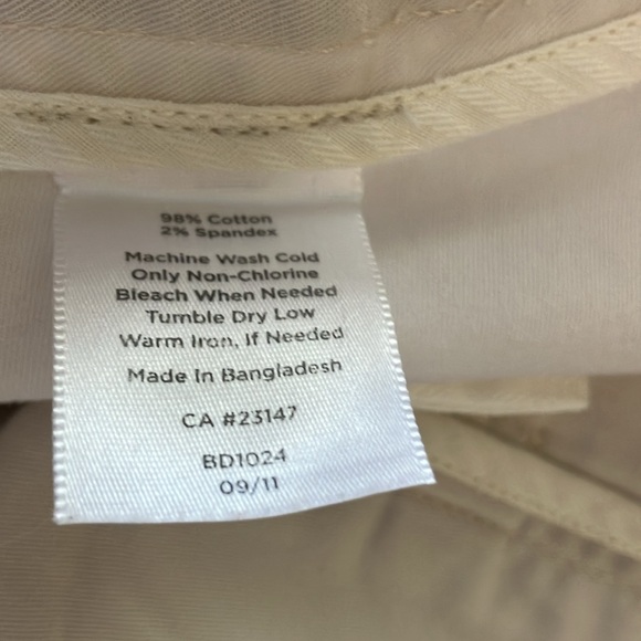 Talbots | Tan Cotton Twill Soft Shorts Size 2 EUC - Picture 5 of 5